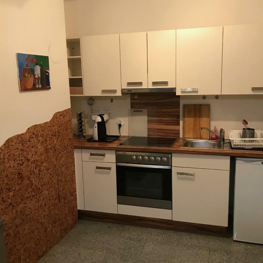 Lg Lovely Apartment Штоккерау Экстерьер фото